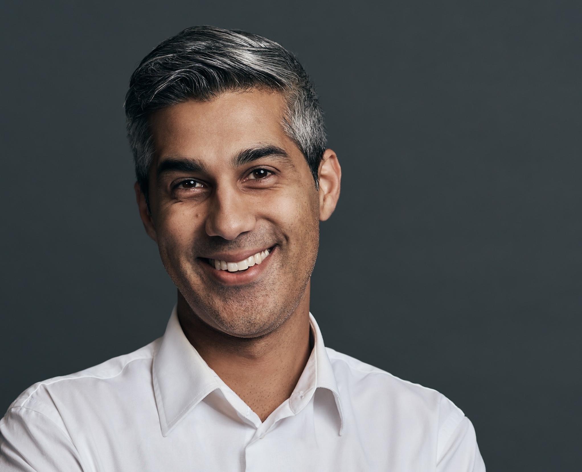 Ex-Amperity CEO Kabir Shahani is amped about building startups with his latest venture – GeekWire